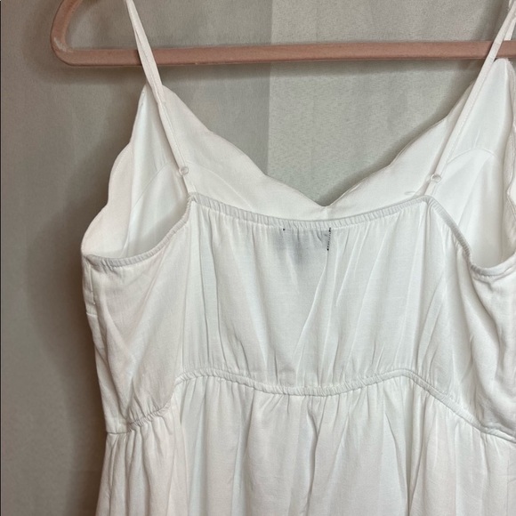 BASIC WHITE TRIXXI DRESS - Picture 4 of 5